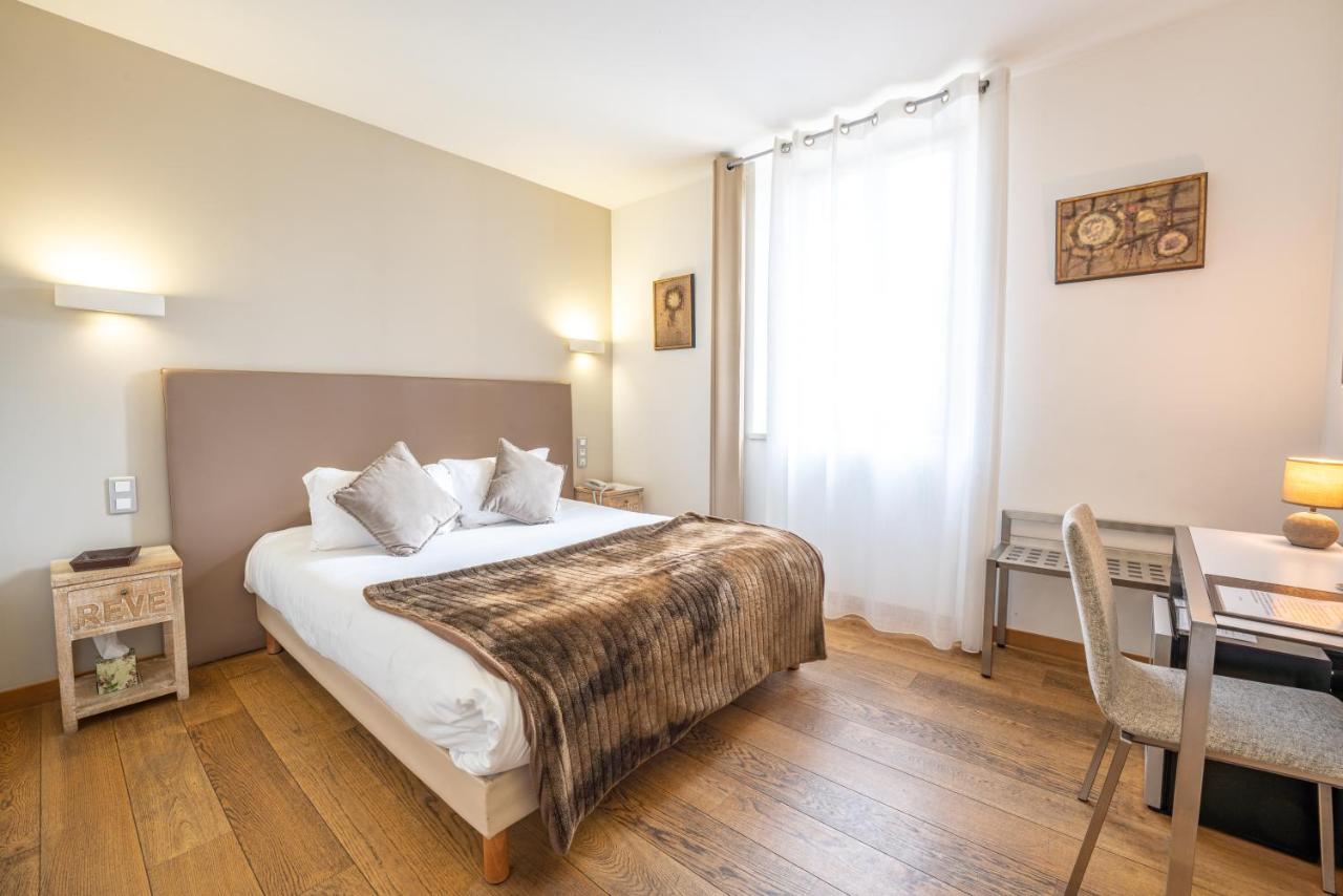 Hotel Le Manoir d'Agnès Tarascon-sur-Ariège Esterno foto