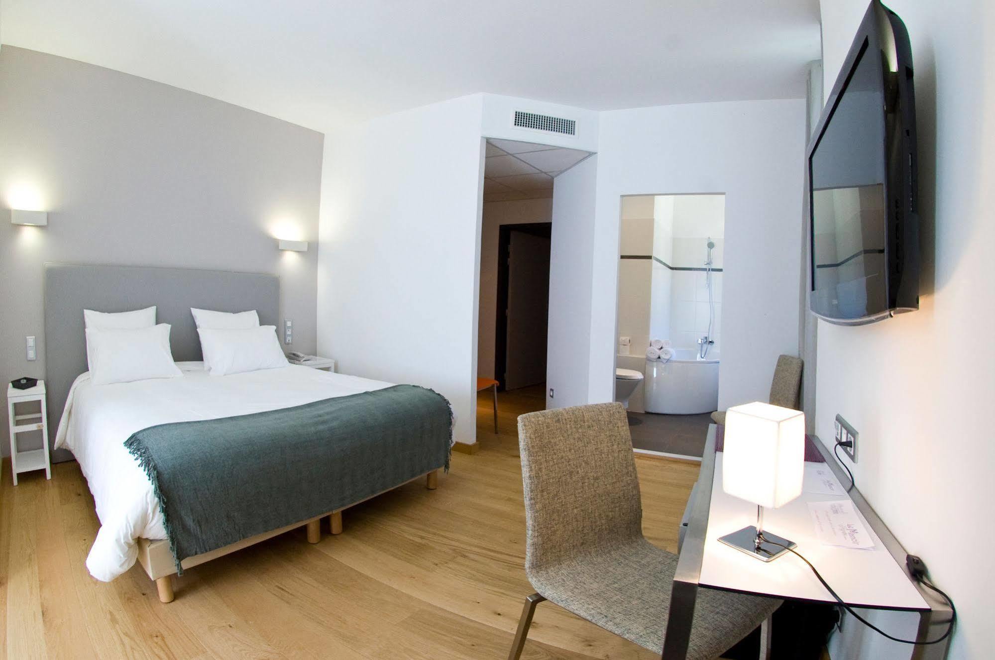 Hotel Le Manoir d'Agnès Tarascon-sur-Ariège Esterno foto